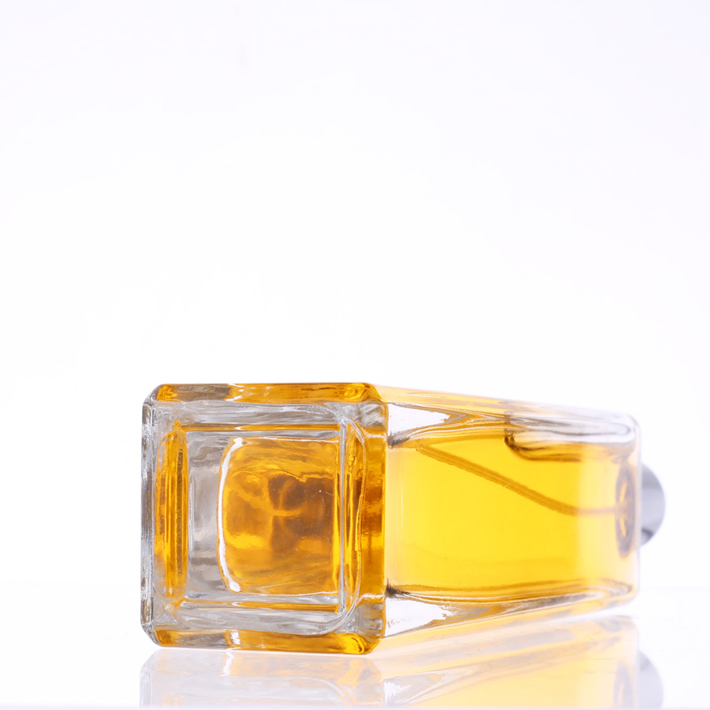 Perfume Bottle Custom Reusable Screw Top 50ml Square Rectangle Spray 